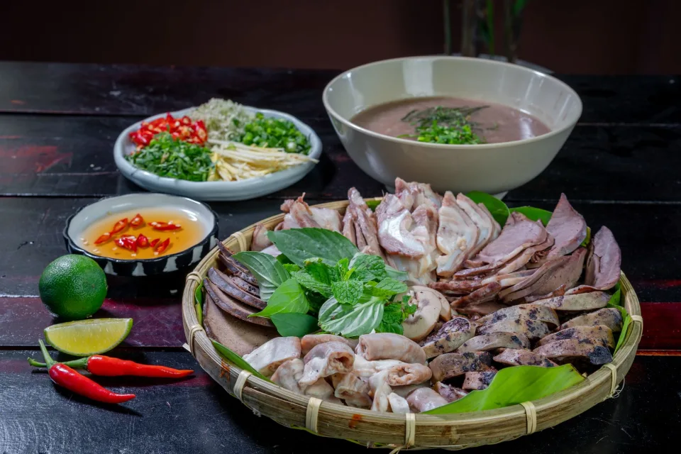 Ly cà phê sữa đá